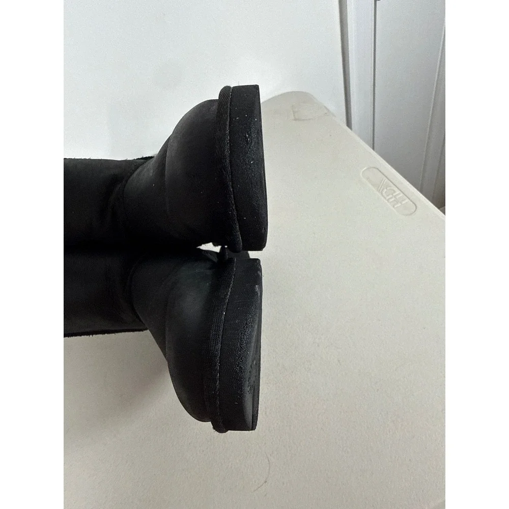 UGG classic short